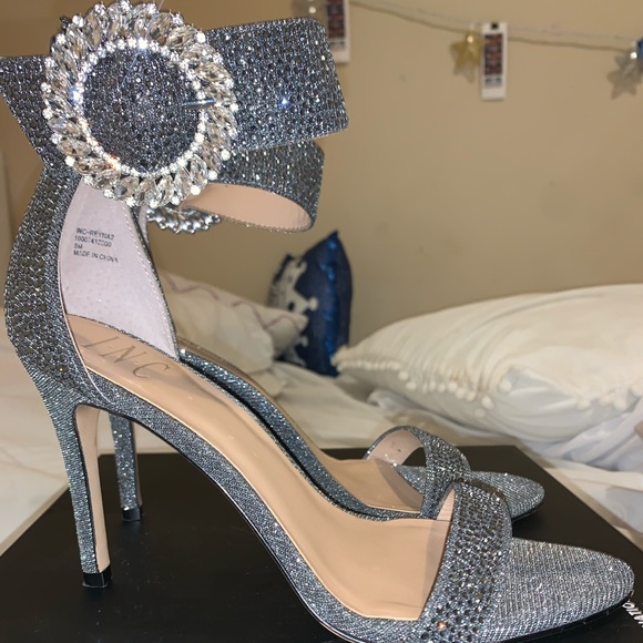 Grey Glitter Sparkle Jewel Heel - Picture 4 of 7